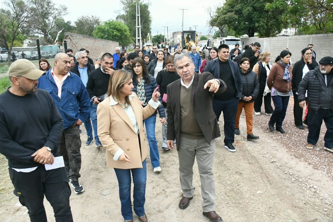 Fuentes supervisó los trabajos que se llevan adelante en el barrio Parque